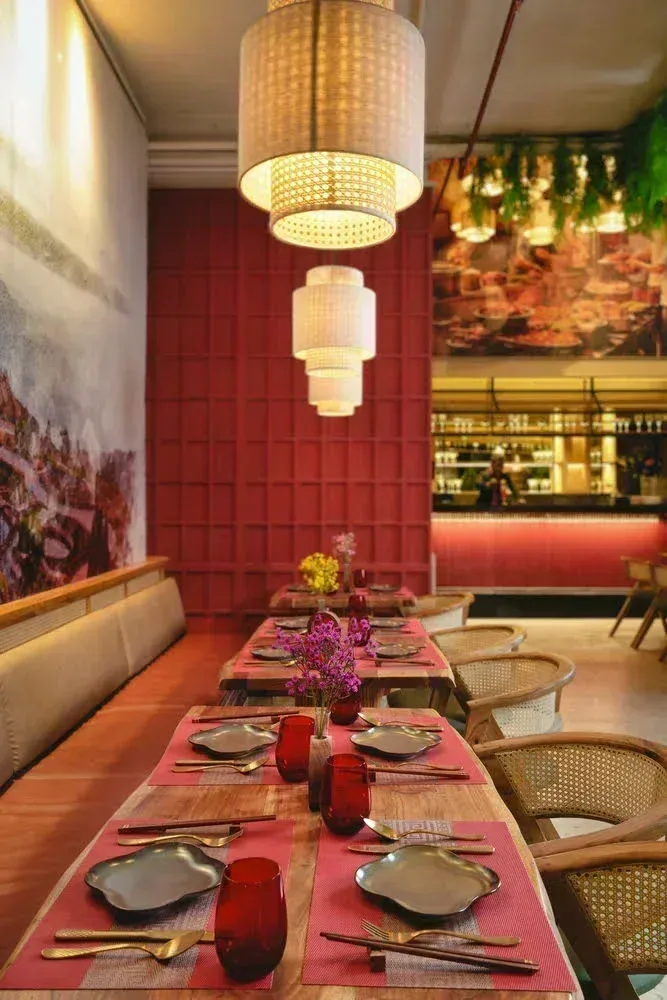 Restaurants in Rajouri Garden – The Red Door, Vishal Mall